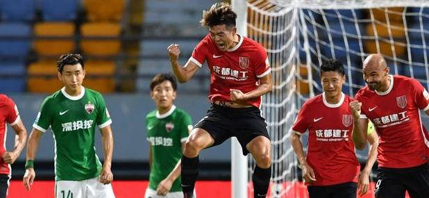 成都队主帅徐正源得到足坛名宿支持_蓉城_张林海_球迷