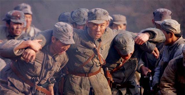 现实中,人中弹后还能活多久?老兵:别被电视剧误导了