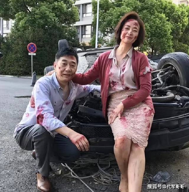 她长得美,演技好,出道25年零绯闻,49岁翻红,生两个儿子太幸福