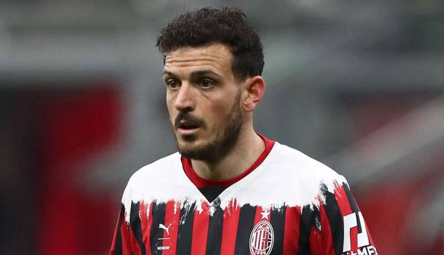 ac米兰右后卫困境:前队长卡拉布里亚或面临替补