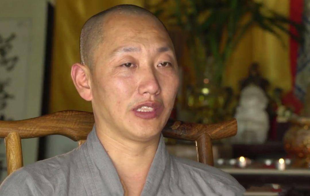 江苏有个"花和尚",2012年出家,无偿帮助困难女子养了20多个娃