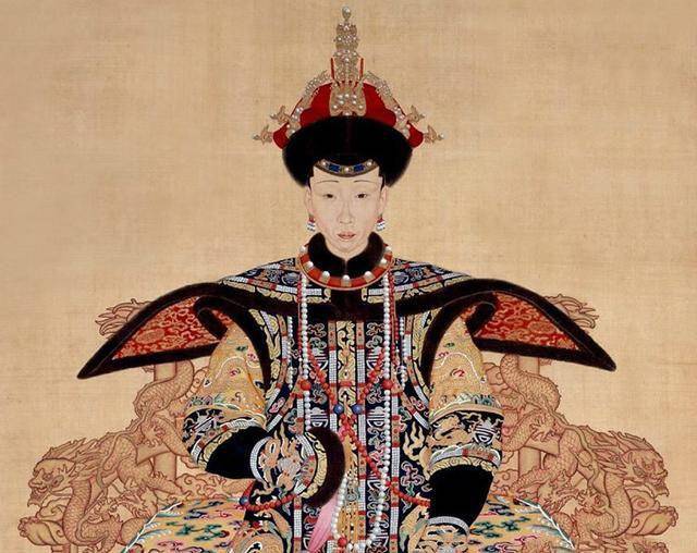 大清皇后奋斗史:从宫女到皇贵妃,为乾隆七怀龙胎,死后面带笑容