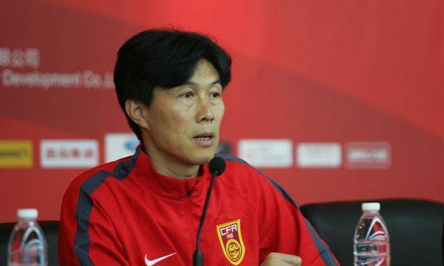 抗战名将之后区楚良,身高1米8的矮小守门员,妻子是跳水冠军