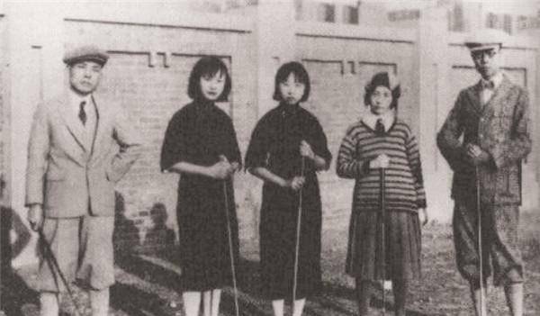 清末格格金志坚:活到2004年去世,临终前说了溥仪不敢说的话