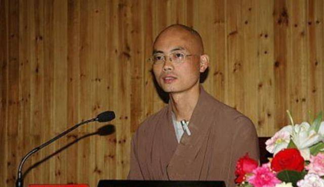 据悉,目前宁铂确实已经还俗,在一名佛学院当讲师,号为云海居士,同时