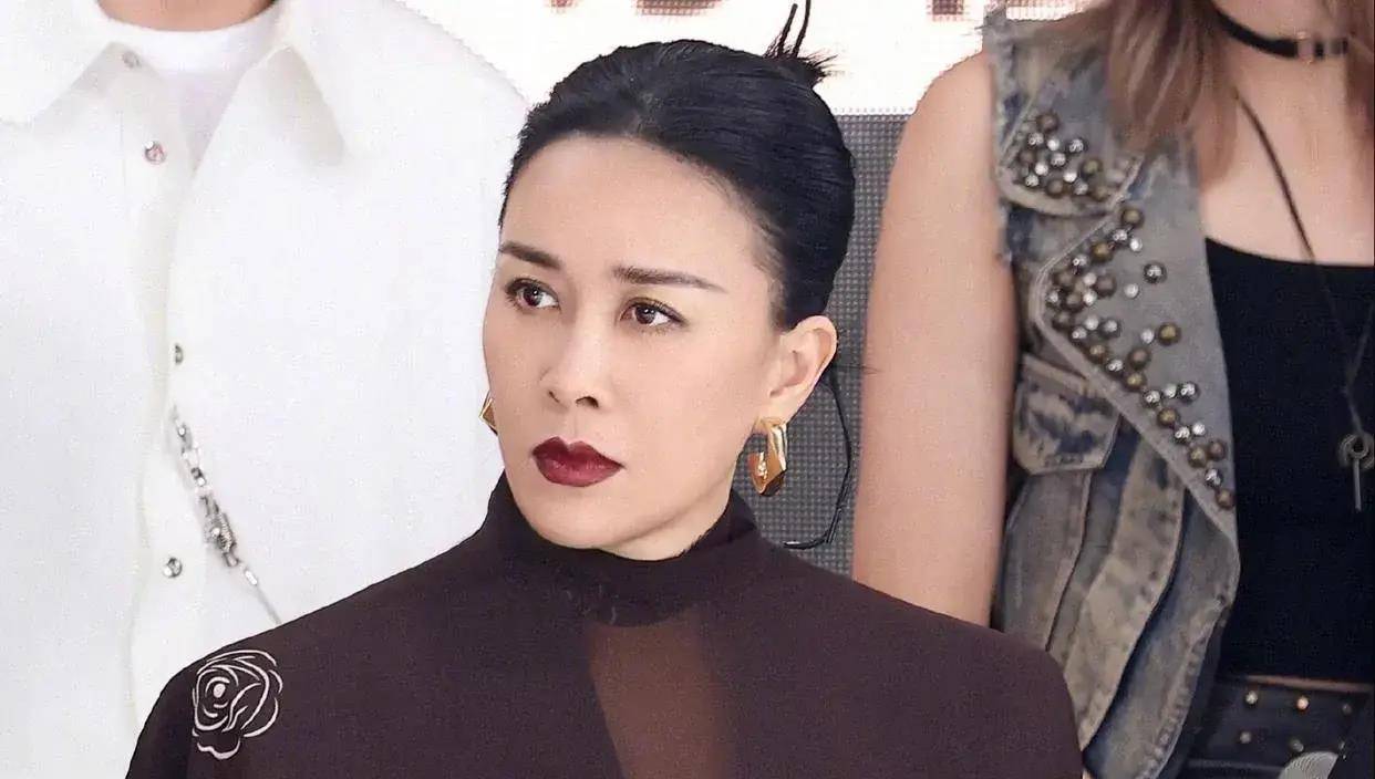 《歌手2024》嗓音震撼全场,不愧是实力派歌手_音乐狂潮_网友_刘德华