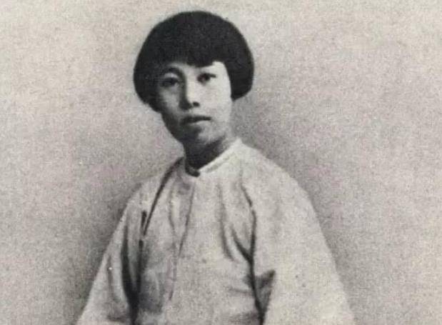 鲁迅去世后的83小时:最后一轮抢救,做脸模,送葬队伍惊动警察