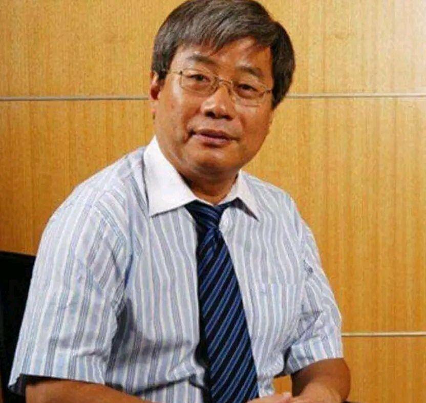 "这幅画呀,叫做《嵩阳汉柏图》.