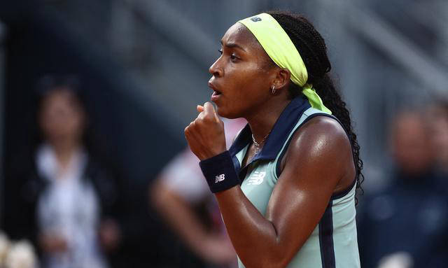 高芙逆转胜克里斯蒂安,状态低迷引起关注_郑钦文_比赛_选手