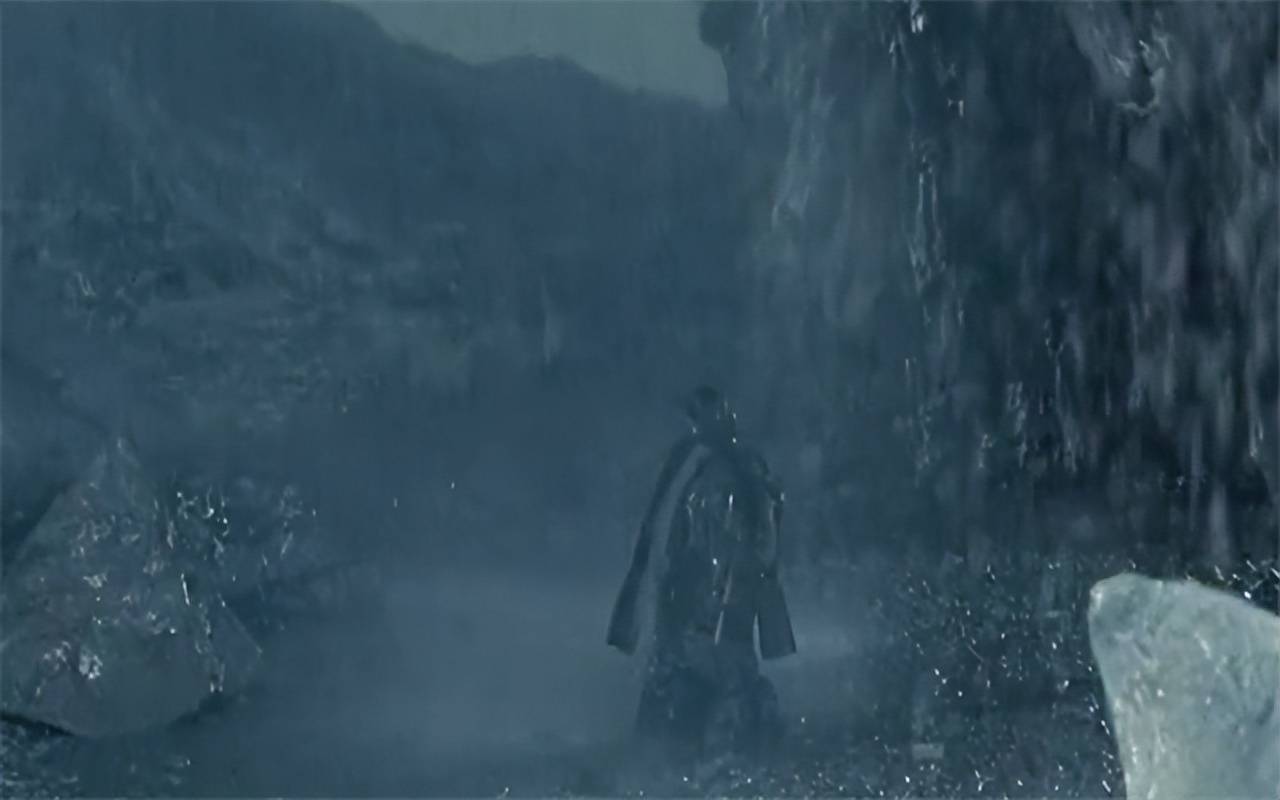 汶川之泪:回顾08年解放军的生死救援与地震下人性的光辉