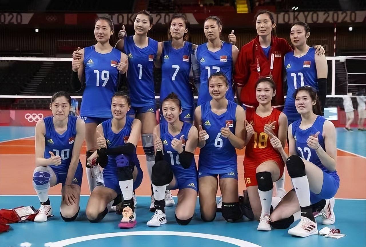 张常宁担当主力,重新上位蔡斌认可,朱婷太可惜_中国女排_球员_争议