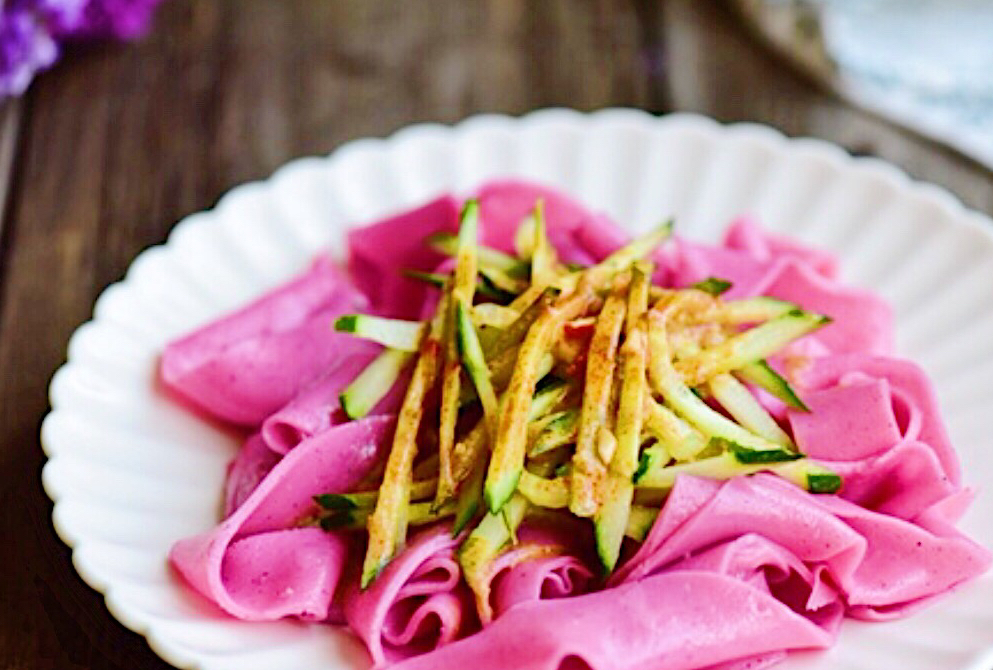 凉皮速成法,2分钟一张,不用和面,不用洗面,凉爽筋道,吃不够