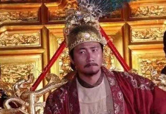 朱元璋问相士自己的寿命,相士:比我多一日,朱元璋:拉出去砍了