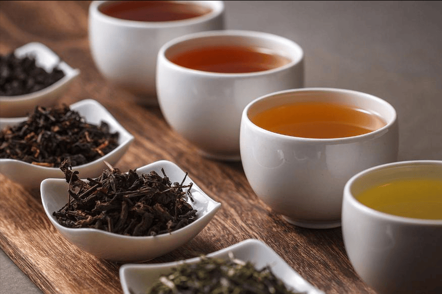 55岁大妈每天喝普洱茶,坚持一年后体检,医生疑问:平时喝了什么_生活_