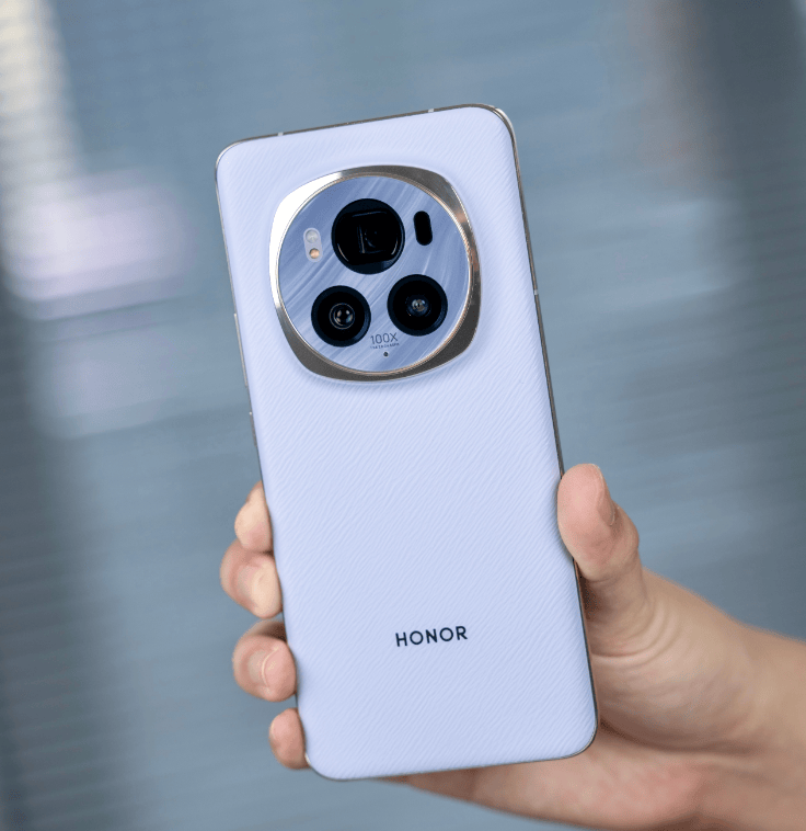 上市不到半年突降至4604元,骁龙8gen3 100倍变焦 卫星通信,真香