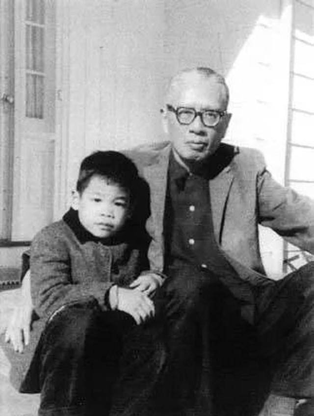 1971年,宋子文意外噎死后,留下寡妻和三个漂亮女儿都过得如何?