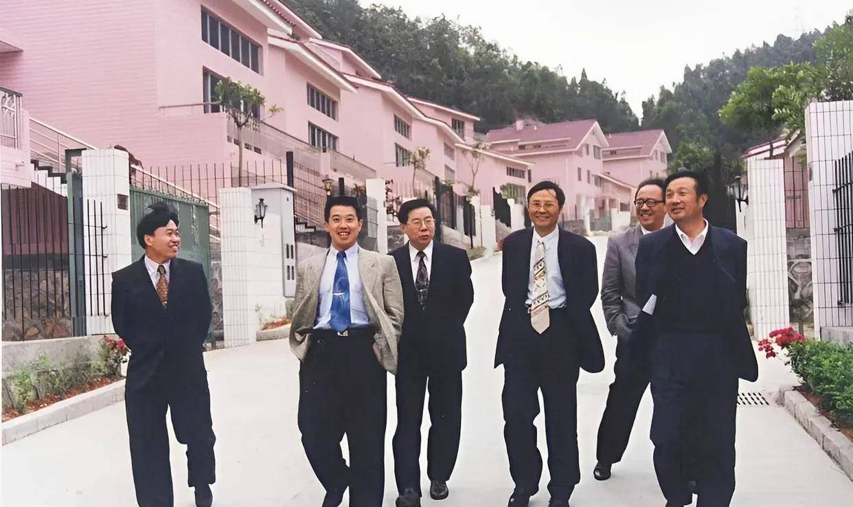 23张被大多数70后忘记的珍贵老画面,你还记得它们吗?