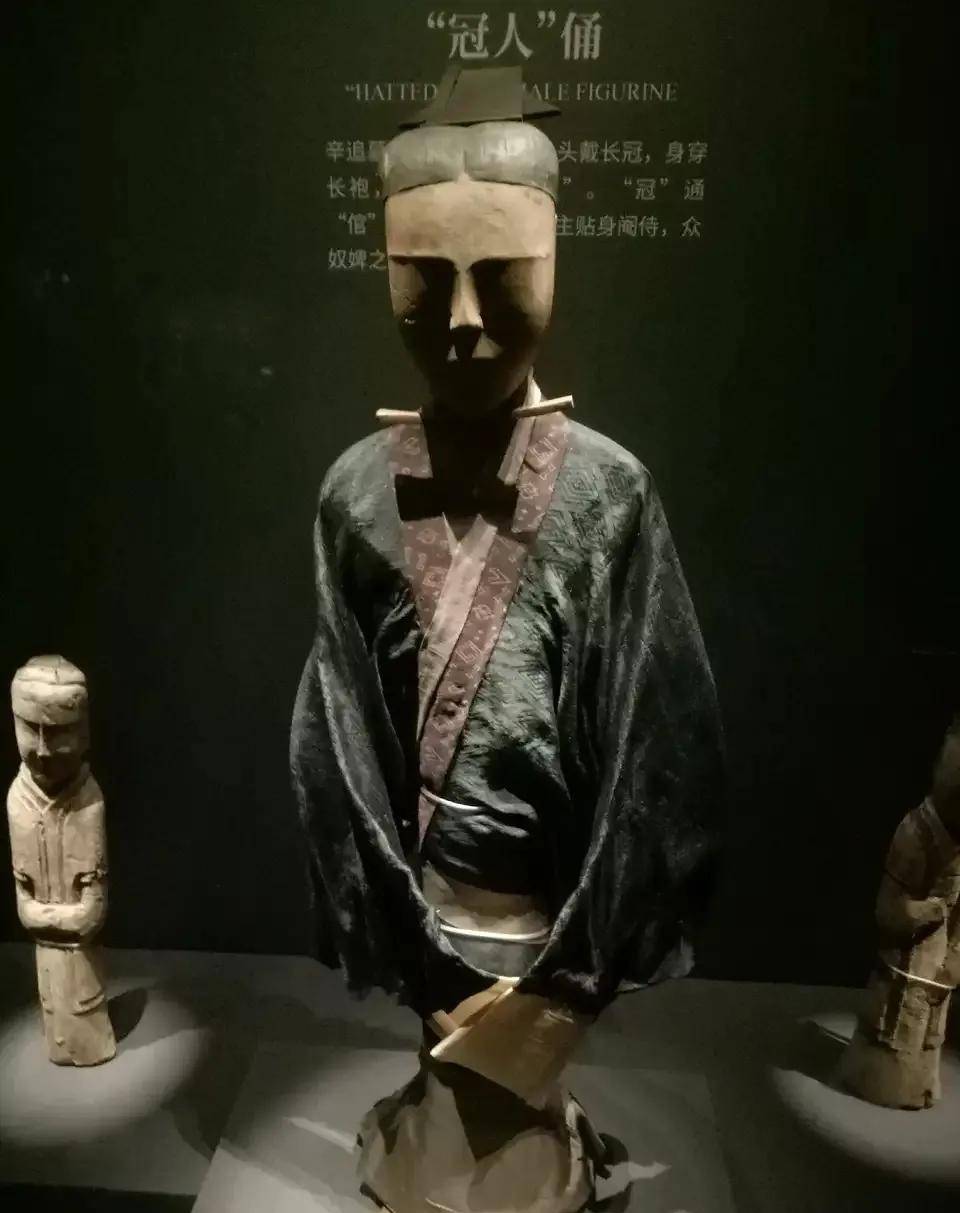 湖南千年辛追,瞻仰东方睡美人感慨:尊重先人,尊重遗体