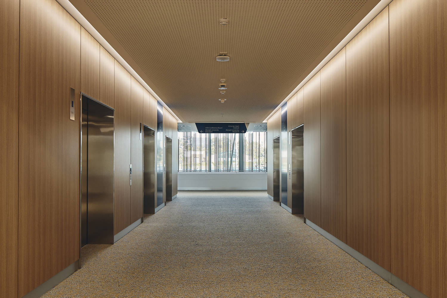 亚洲知名医院装修设计私人诊所装修设计院共振医疗康养研究所