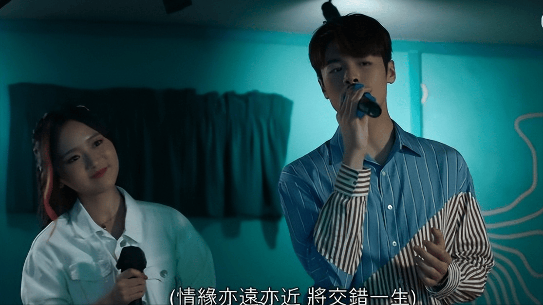 罗毓仪是在电视剧《下流上车族》中的演出而出名的.