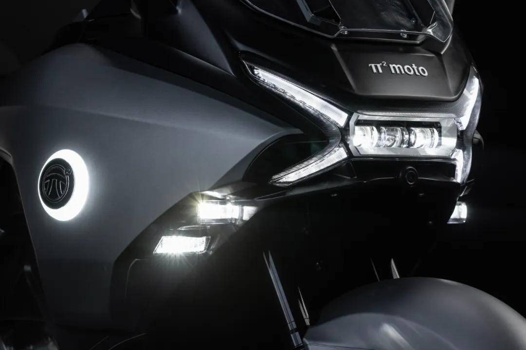 派方发布:44888元星舰6,26888元星舰4,12888元星雷