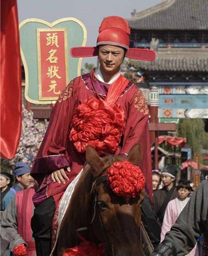 古人中了探花,为何比中状元还兴奋?有一个不成文的规定