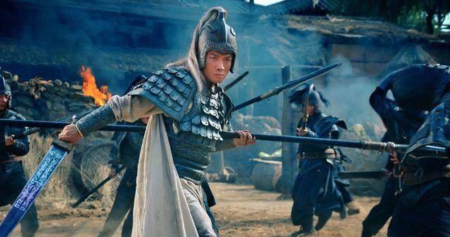 赵子龙虽是常胜将军,但如果与他交手的话,必败!
