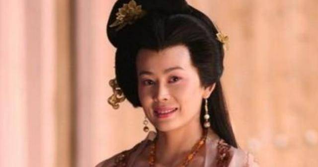 她是李渊宠妃,却为了李建成出卖李世民,差点改写大唐历史
