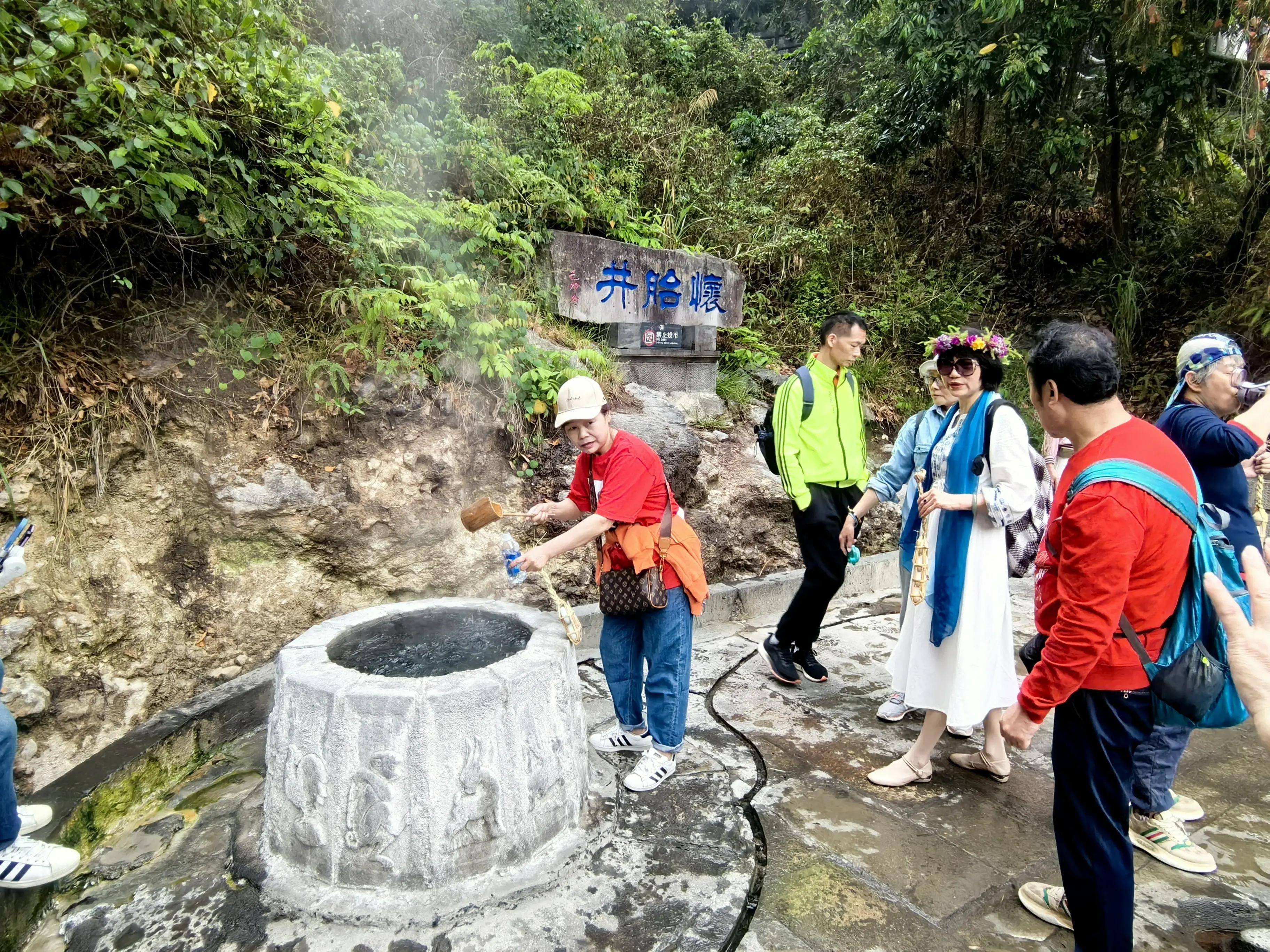 云南腾冲:一个5a景区温泉遍地,98度水温可煮熟鸡蛋,你去过吗?