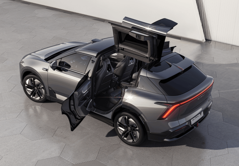 iauto集团与华人运通战略合作,高合汽车或将杀入ff汽车腹地