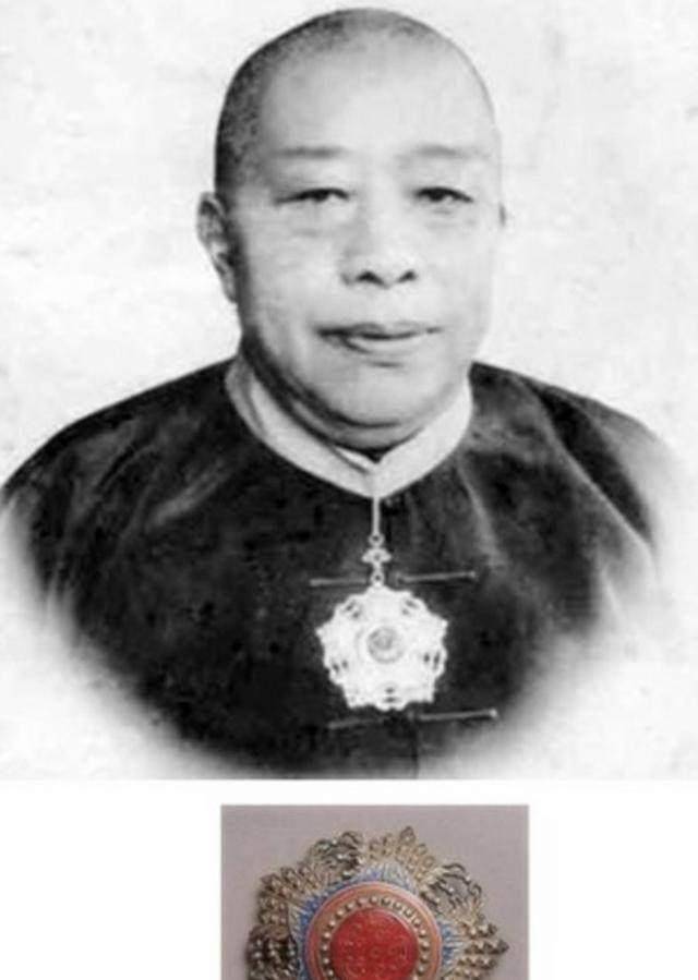 她是上海滩"女老大",杜月笙见了都要让她三分,晚年被丈夫抛弃_黄金荣