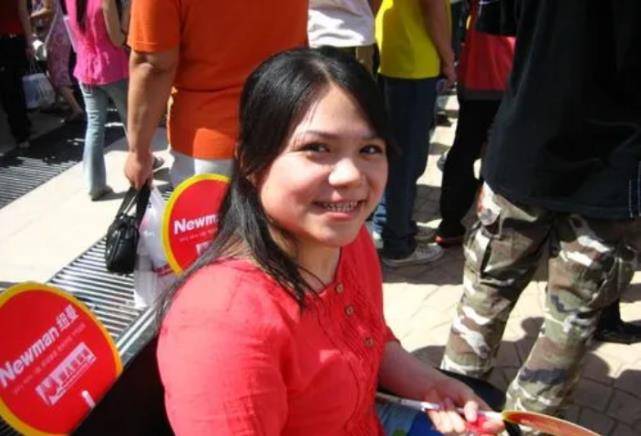 广西27岁残障妻子为了实现丈夫心愿,不打麻药剖腹产,如今怎样?