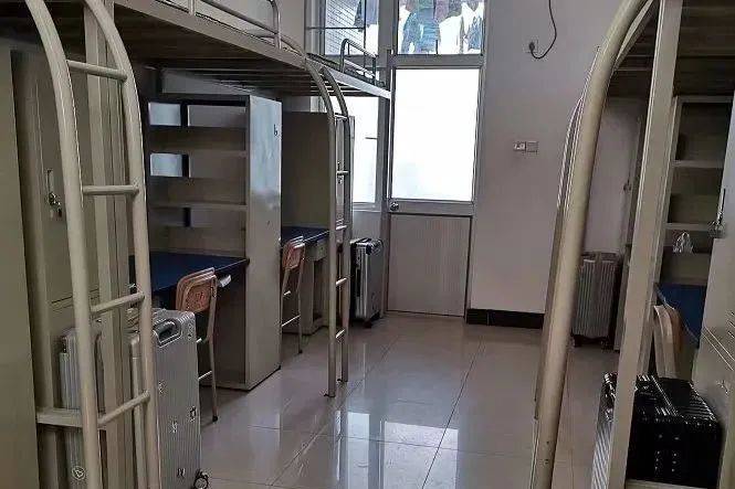 广东高职高考专科4人间宿舍大盘点!选错后悔三年!