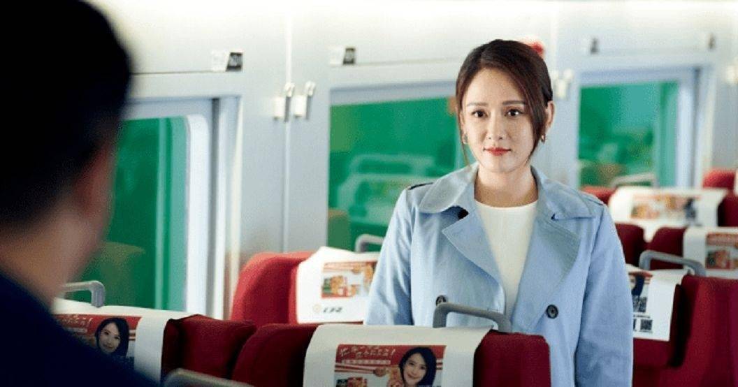 让陈乔恩喜提金扫帚奖的爱情故事,真的有那么差吗_夏朝阳_电影_芳菲