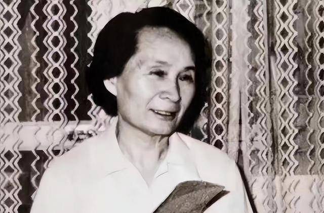 溥仪病逝后,妻子李淑贤未曾改嫁,为争夺遗产,打了十年的官司