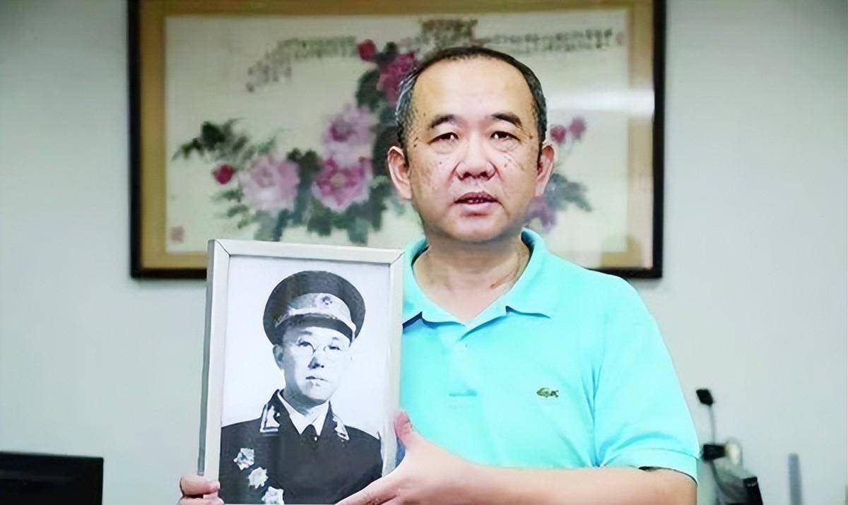 此举救了好几万人_廖政国_战场_将军