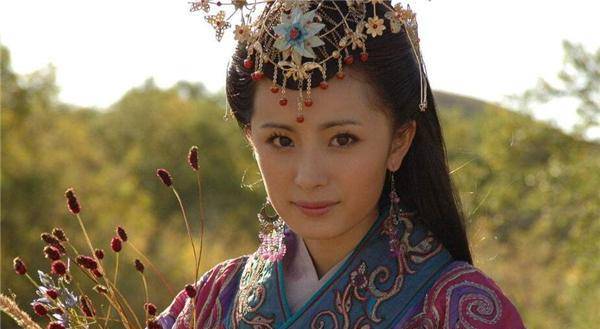 她嫁祖孙三代,各生一个儿子,后世却对她崇敬无比_王昭君_匈奴_单于