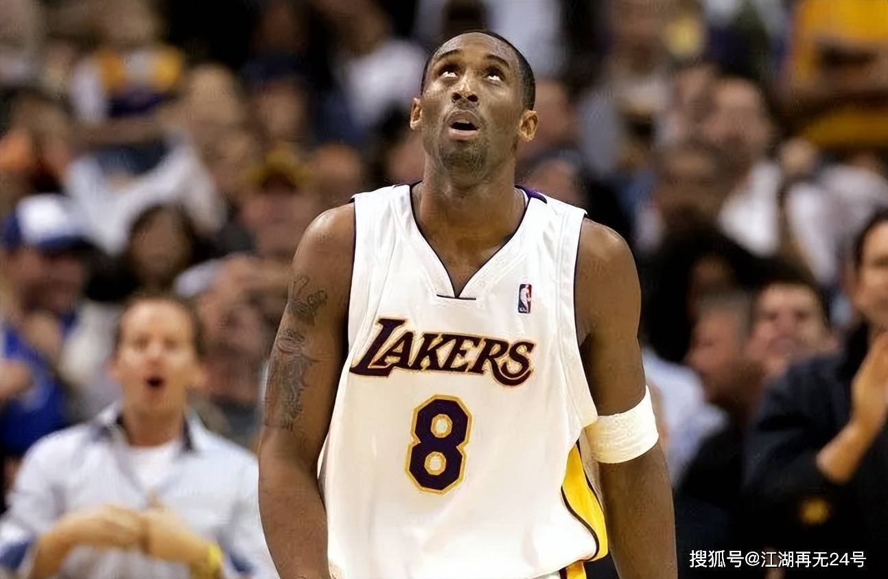 06年场均只有18分的纳什,凭什么能力压场均35分的科比成为mvp?