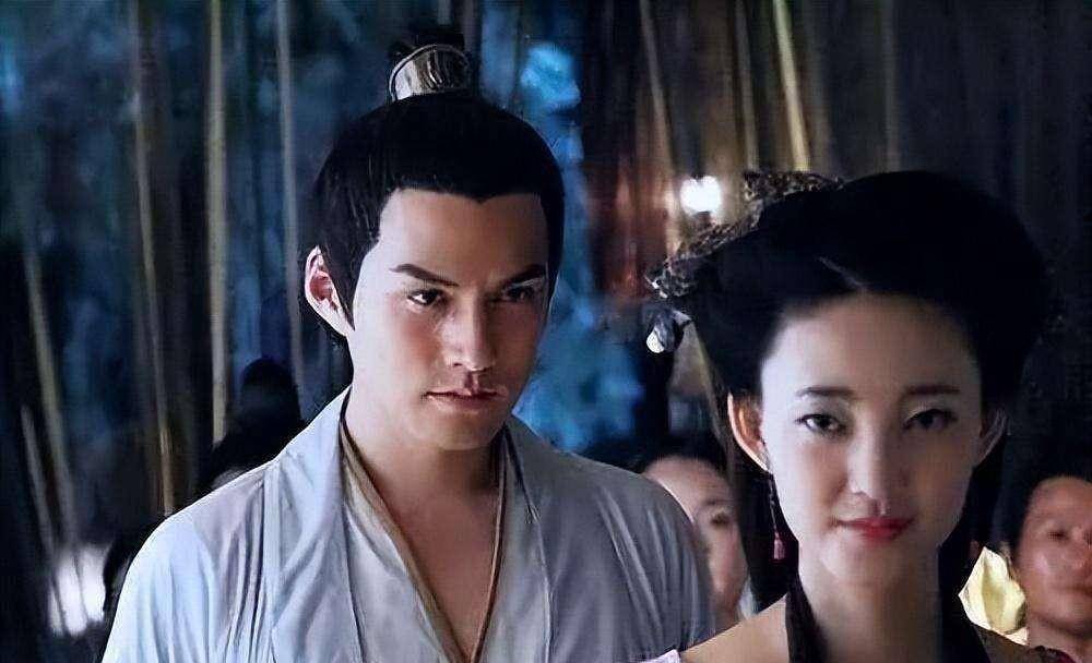 刘真迎娶的那一天,聂慎儿找上门来,表面上是为了要说法,但实际上却是