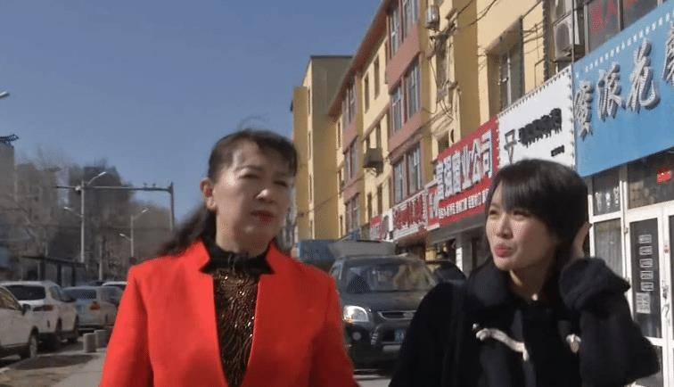61岁大哥牵手大姐,相处一天却分手,大妈:长得漂亮我的错_刘义_姑娘