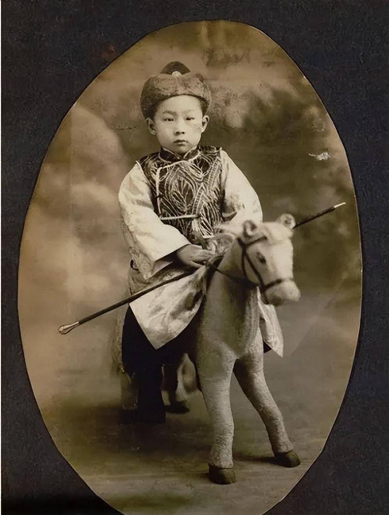 将183件家藏免费赠给美国,给祖国却收450万美元_翁同_翁氏家_家族