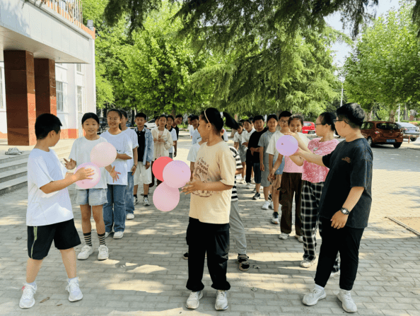 濮阳市油田第十七中学开展青少年心理健康服务(进村)进社区活动