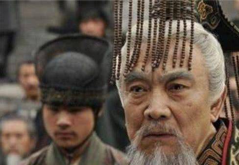 在位56年,41年是傀儡,60岁执政,75岁去世,却奠定了千秋大业_秦昭_襄王