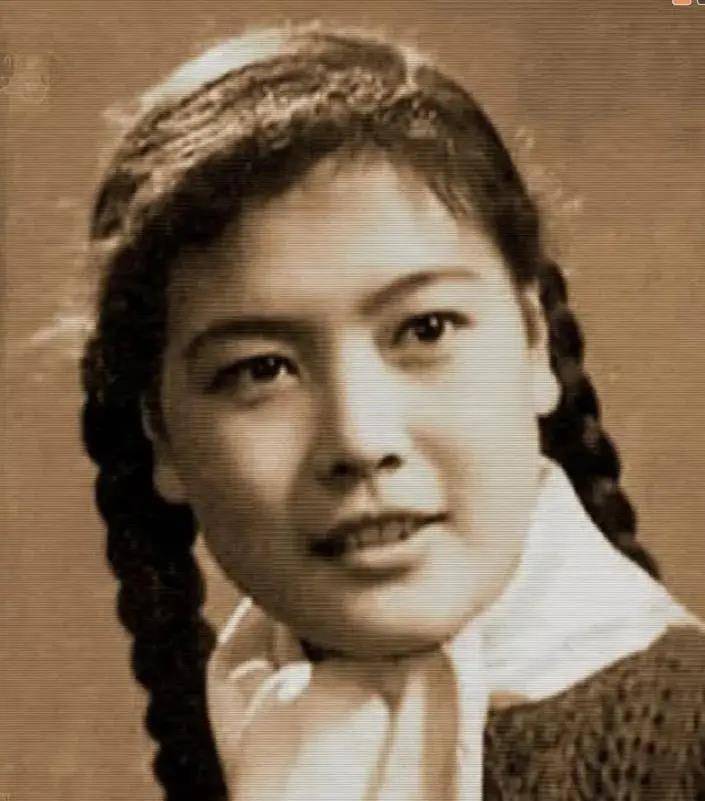 《苦菜花》娟子杨雅琴:感情失意,53岁去世两任丈夫都未出席葬礼