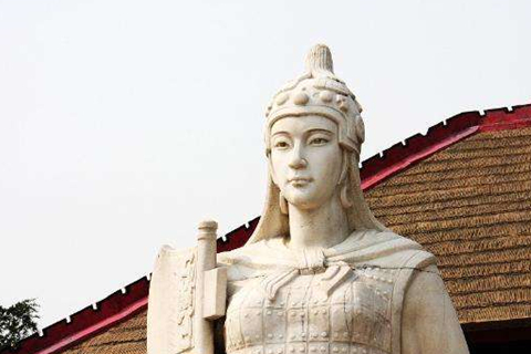 她为国家打下半壁江山 死后被丈夫许配给了三位国王_武丁_王朝_封地