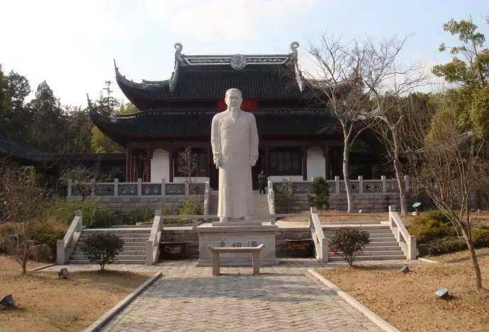 位于苏州吴中区藏书镇的李根源纪念馆虽然章士钊打心底里认为章太炎