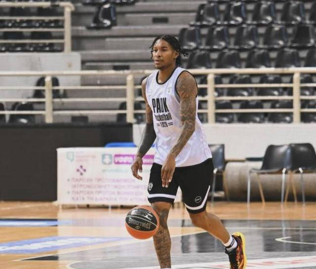 球场遗憾与奋斗:前火箭队球员小波特在欧洲征程