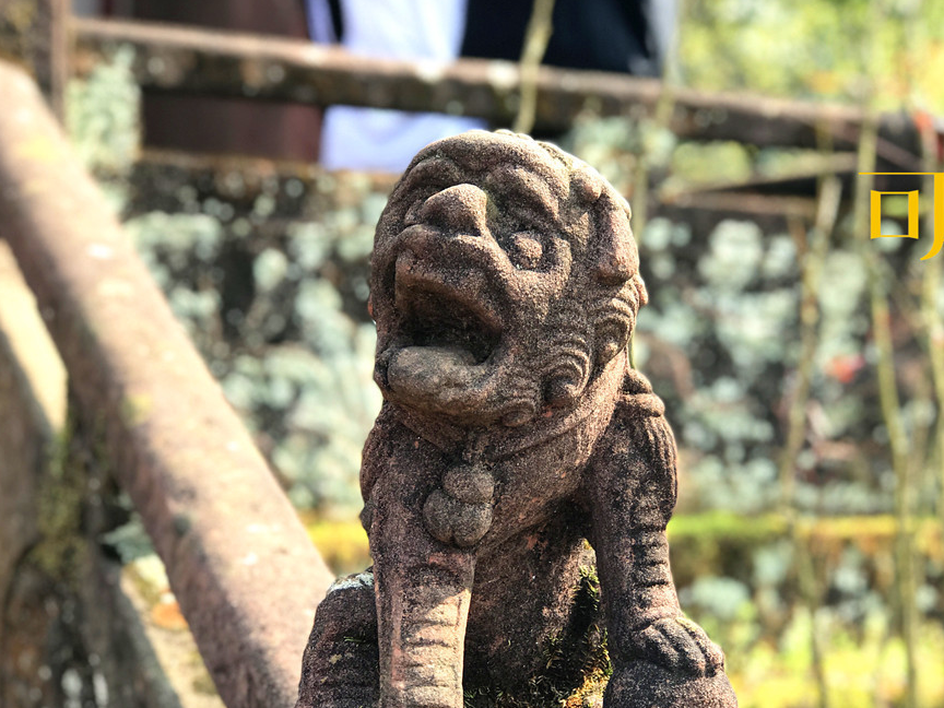 徽州之旅:齐云山月华天街春茶采摘,晒的笋干和咸肉让人流口水