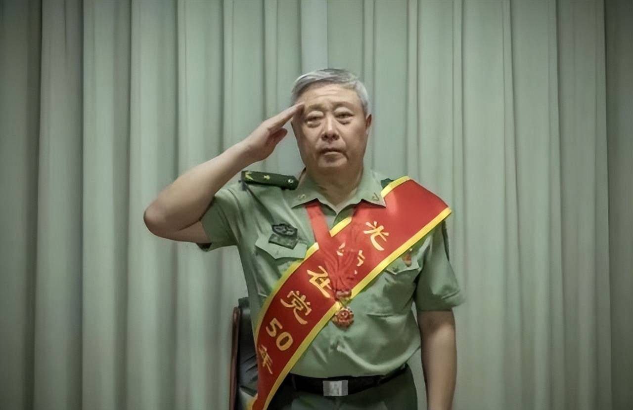 噩耗!72岁知名军事专家病逝:曾任央广评论员,生前一细节太感人