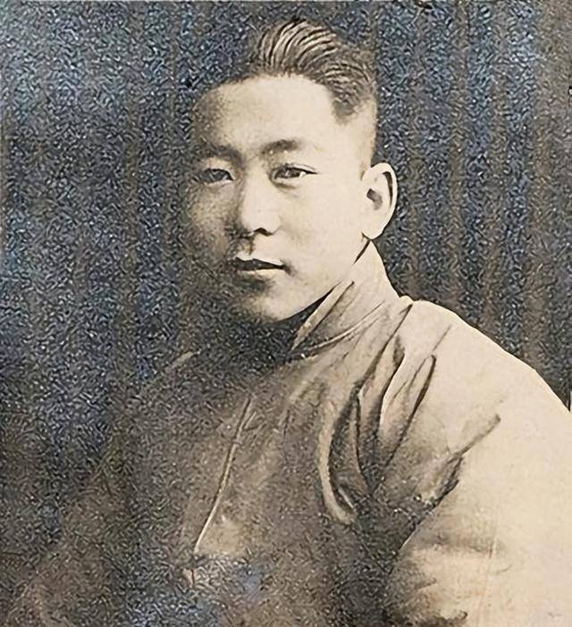 陈乔年的硬笔字迹竟如此惊艳!魏晋风度,闺秀之风,儒雅温润